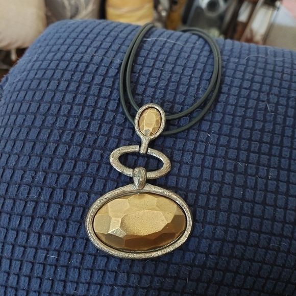 Vintage 80s Bronze Ethnic 3-Tier Pendant Necklace - Picture 1 of 8